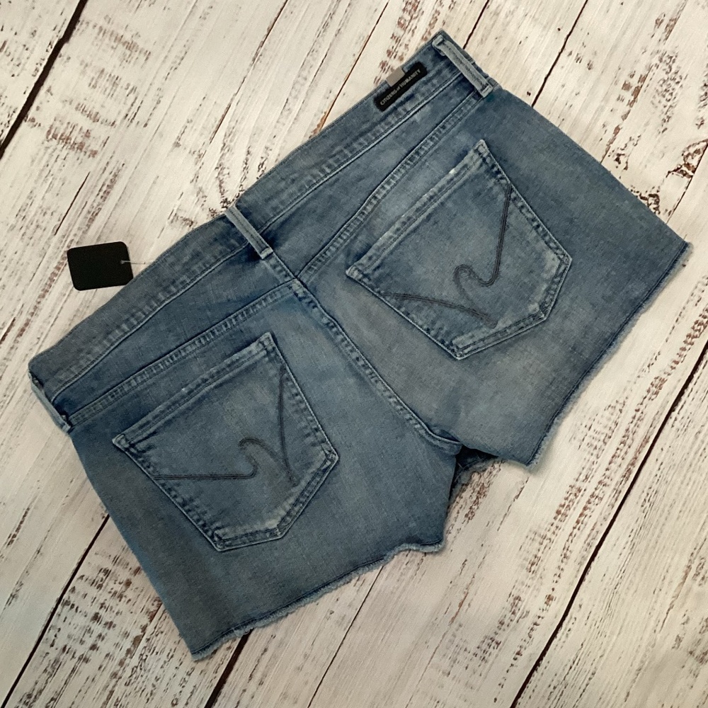 602. Citizens of Humanity Cut-Off Denim Shorts EUC Size 31